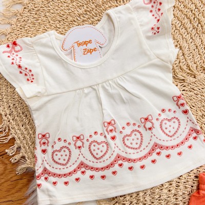 Conj. Batinha Laços com Corações e Short - Laranja